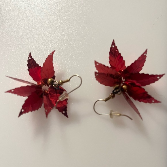 Foil Leaf Poinsettia Dangle Earrings Christmas Holiday Earrings - Picture 2 of 16